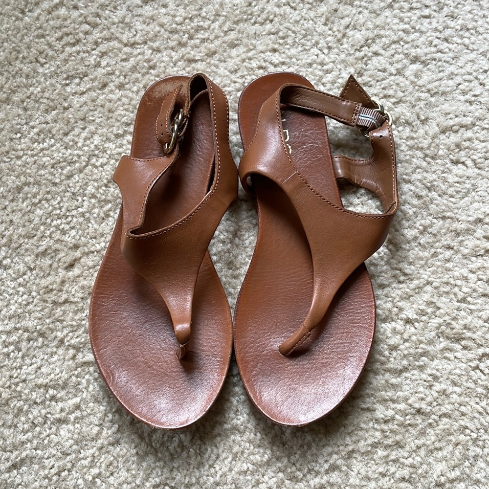 ALDO tan flat sandals size 6.5